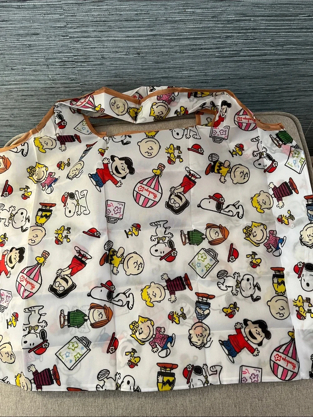 NEW Peanuts Character Foldable bag in White with Multicolor Print
